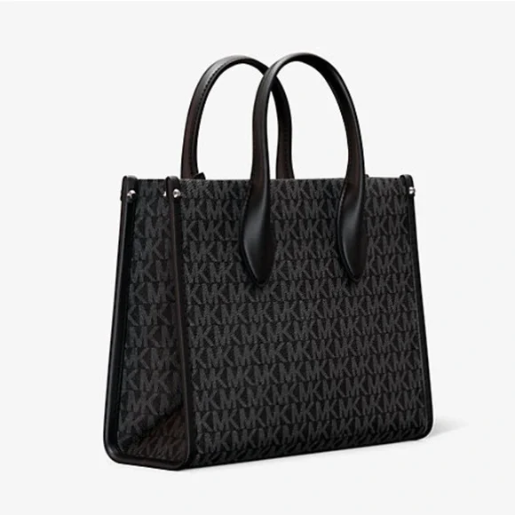 Michael Kors Mirella Small Signature Logo Crossbody Bag
Black
NWT - Picture 4 of 16